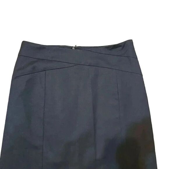 Banana Republic Women's Preppy Black Cotton/Modal/Spandex Straight Lined Skirt - Picture 2 of 9